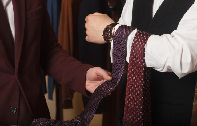 高級オーダースーツ店と格安のオーダースーツ店、一体何が違うの！？